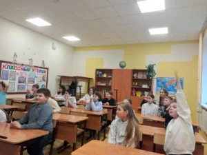 Ученики работают на уроке