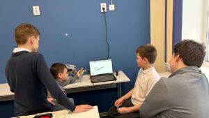 Финальный результат и программирование робота